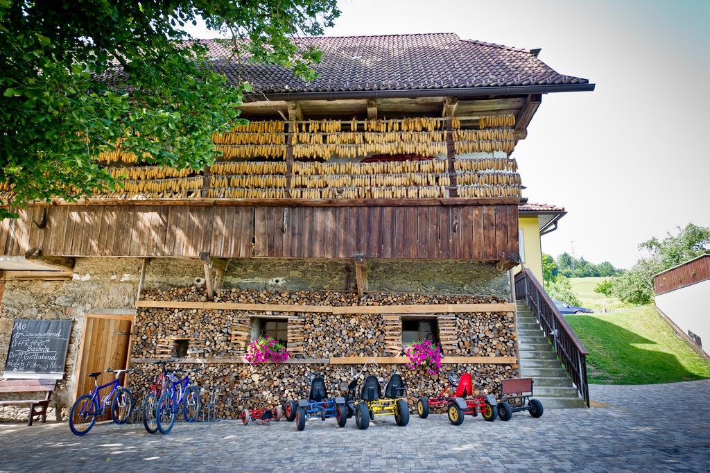 Bauernhof Liendl Villa Keutschach am See Exteriör bild